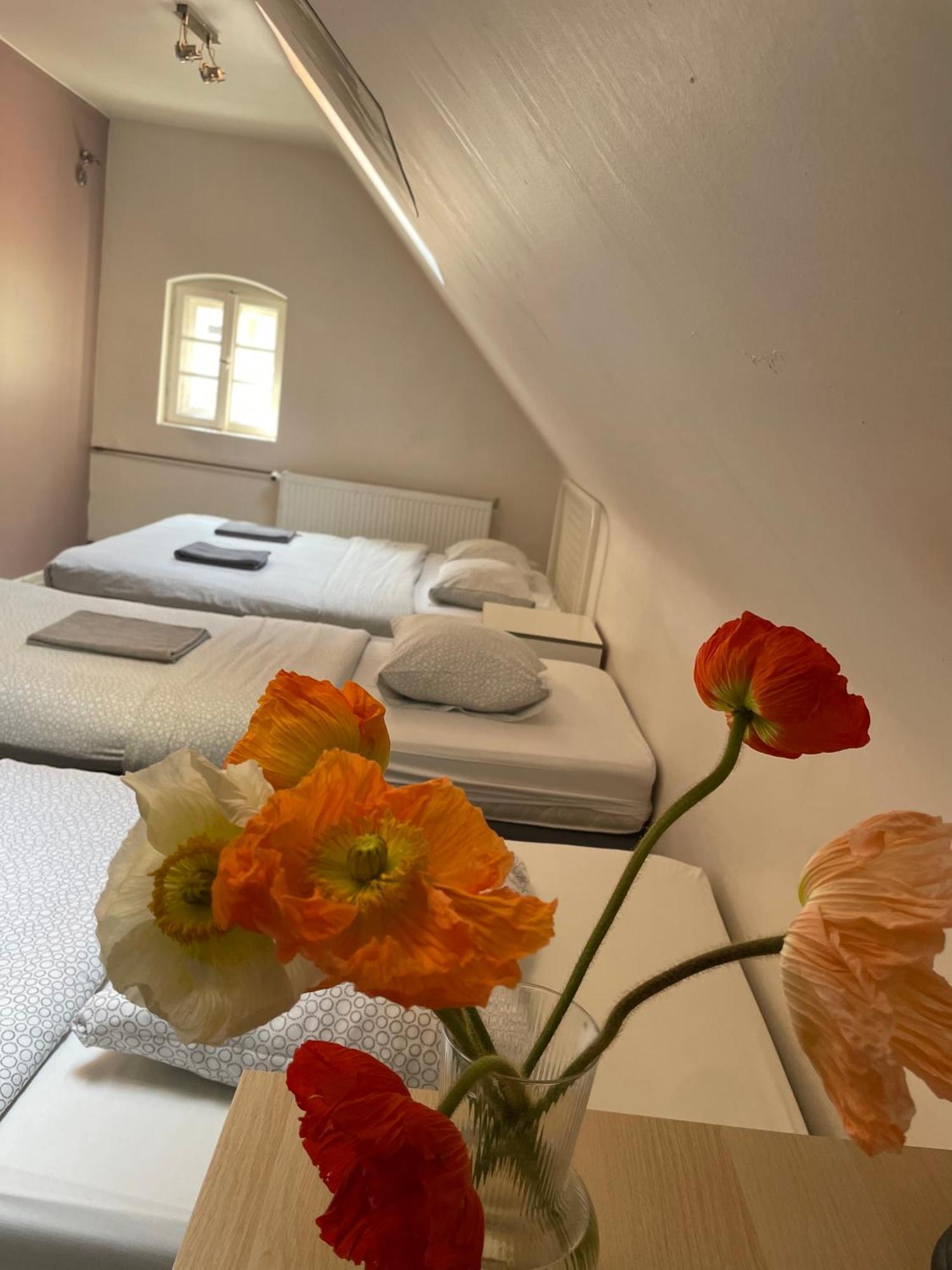 Kolysanka Private Rooms In Old Town Poznań Exteriör bild