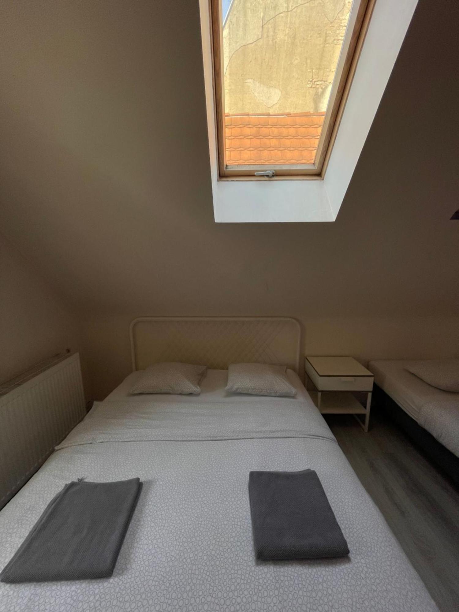 Kolysanka Private Rooms In Old Town Poznań Exteriör bild